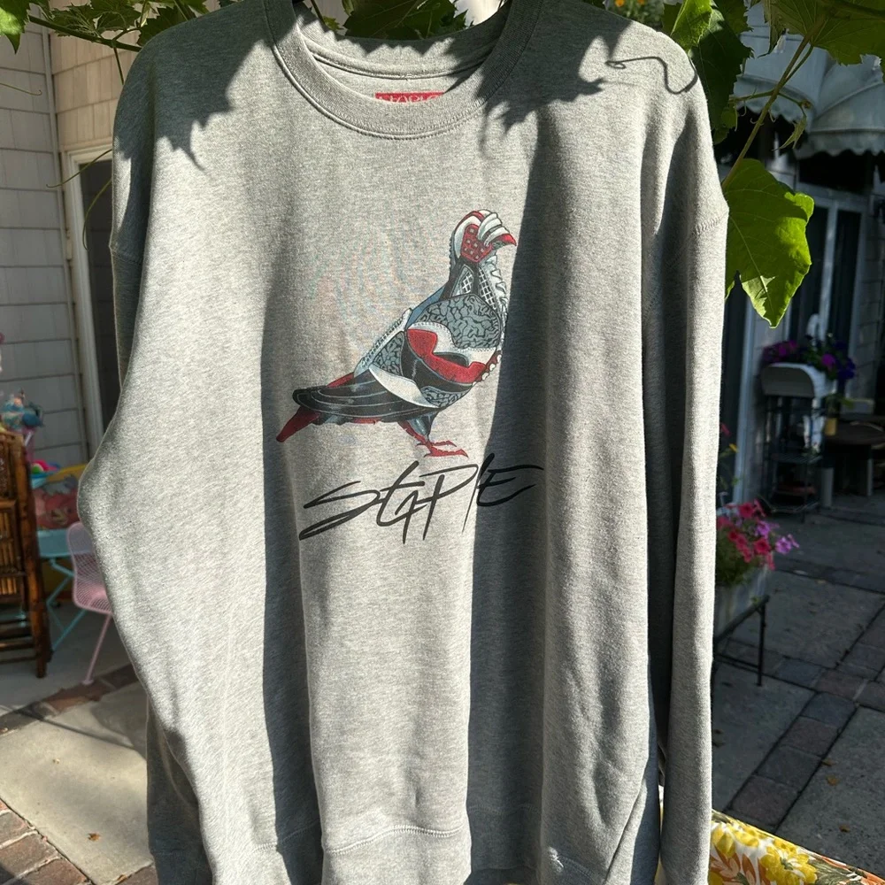 Jeff Staple Gray Graphic Men's Sweater - Picture 1 of 5